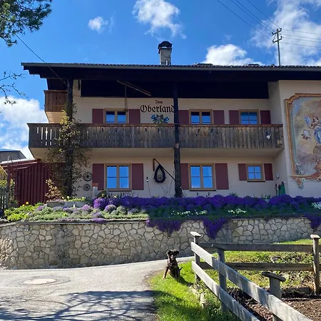 Haus Im Oberland Berg Apartamento *