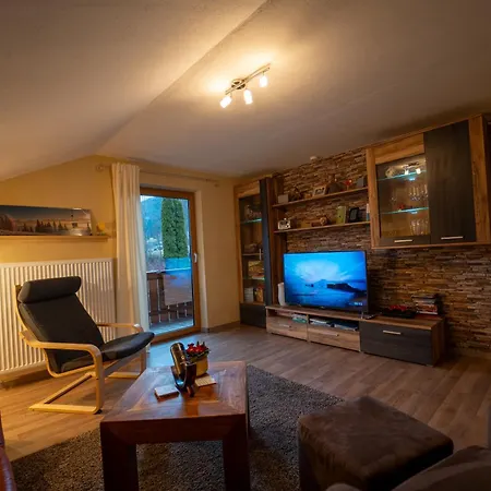 Apartamento Haus Im Oberland Berg